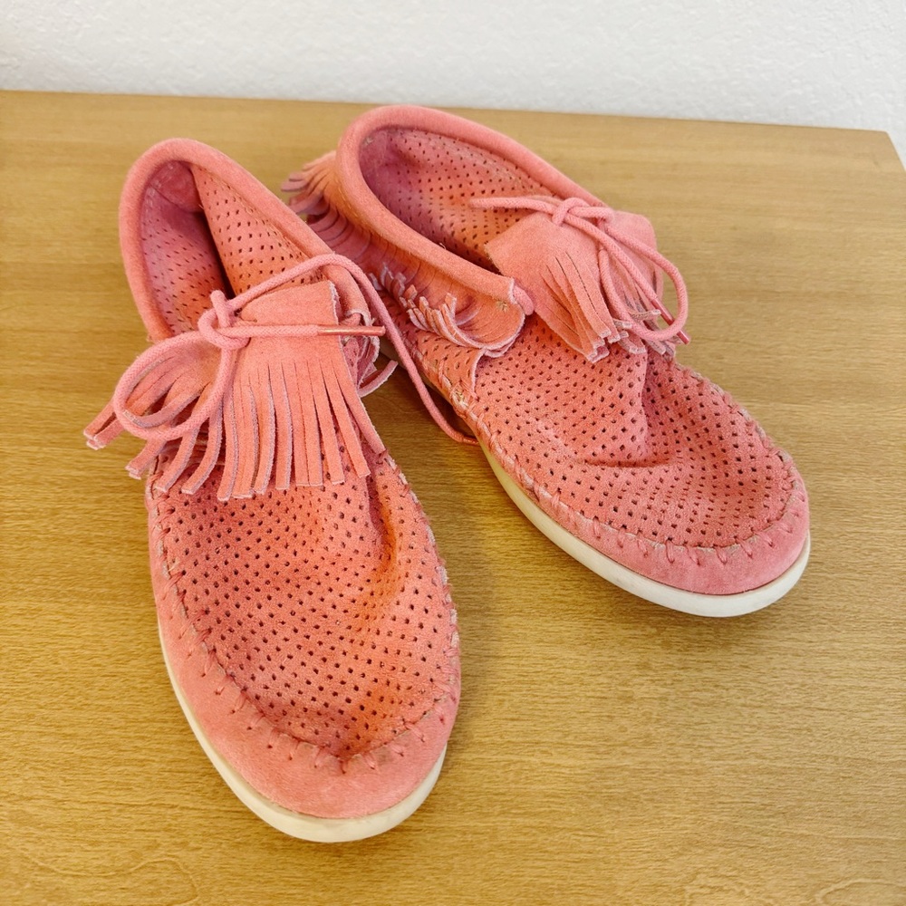 Minnetonka suede Venice‎ Melon Fringe Moccasins 6.5